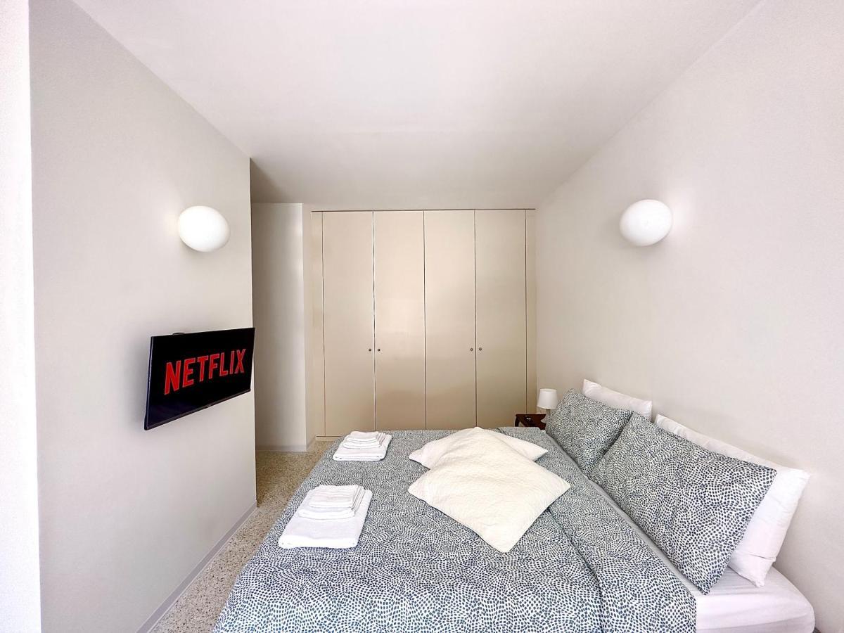 Minimal Apartment Navigli Milano Exterior foto