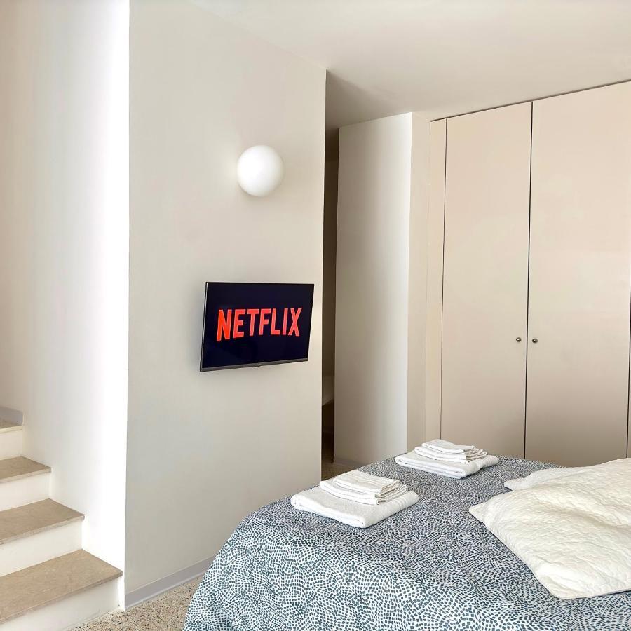 Minimal Apartment Navigli Milano Exterior foto